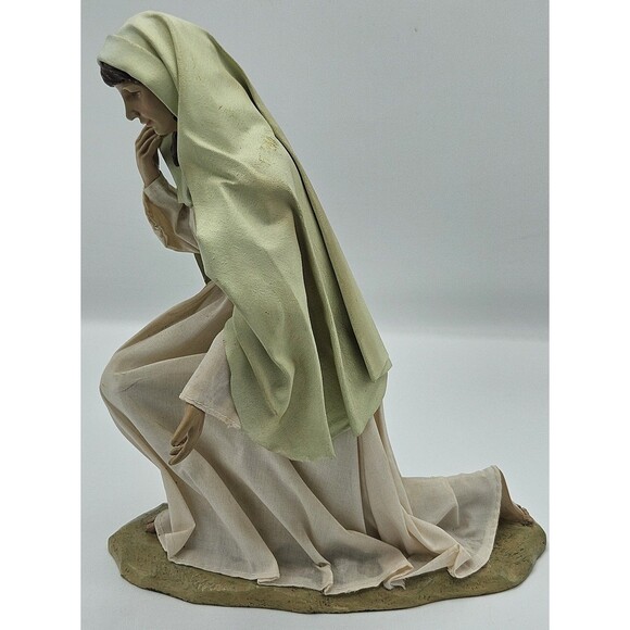 Kirkland Nativity Set Large Creche de Noel #224739 Replacement - Mother Mary - Picture 7 of 9